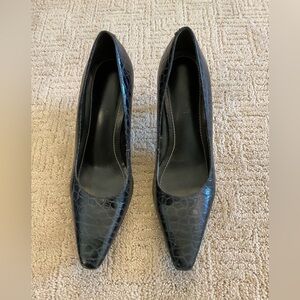 ♣️💕 Lauren Ralph Lauren Black Crocodile Embossed Leather 3” Heels Size 7 EUC